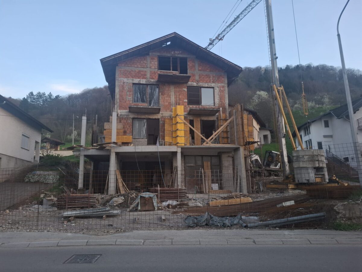 Rekonstrukcija stambenog objekta, Šeher